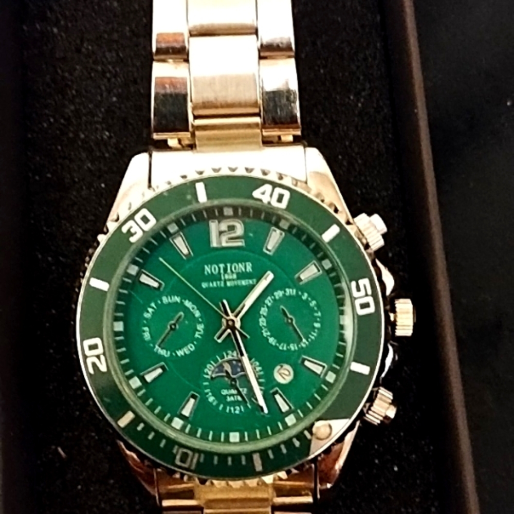 Men's(unisex)calendar watch "Holiday Special !!